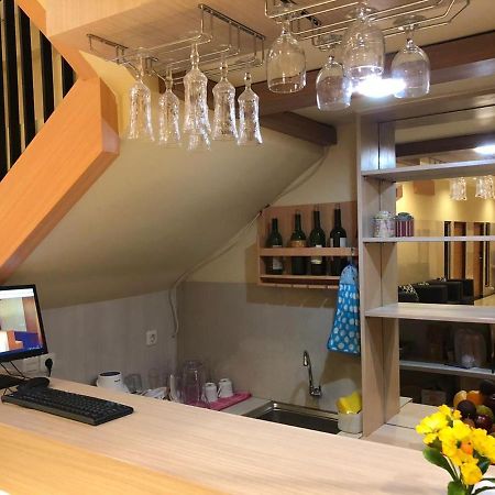 Lcr Hotel Ende Eksteriør billede